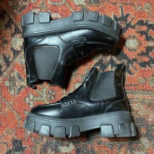 Circus by Sam Edelman Black Platform Shoes